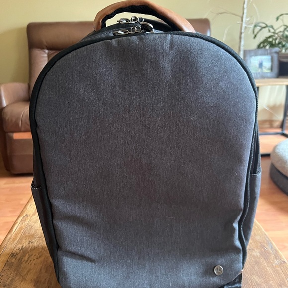 Stylish Gray Backpack - Picture 1 of 5